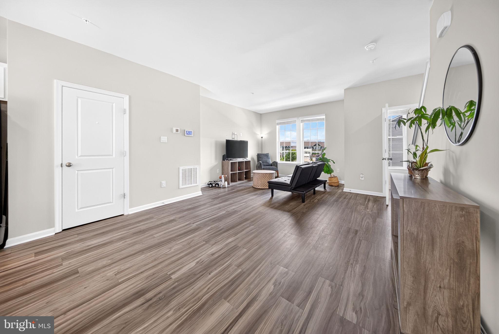 1204 Daphne Way Frederick, MD 21702 - Photo 11 of 46
