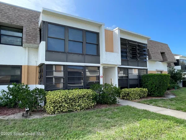 $1,800 | 2700 North Hwy A1A, Unit 11106, Indialantic, FL 32903