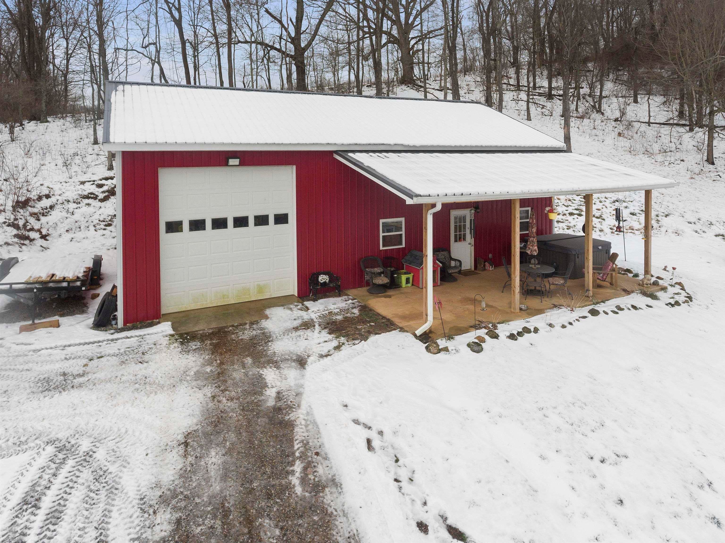 1760 Spring Valley Road Staffordsville, VA 24167 - Photo 18 of 87 Gallery Image 18