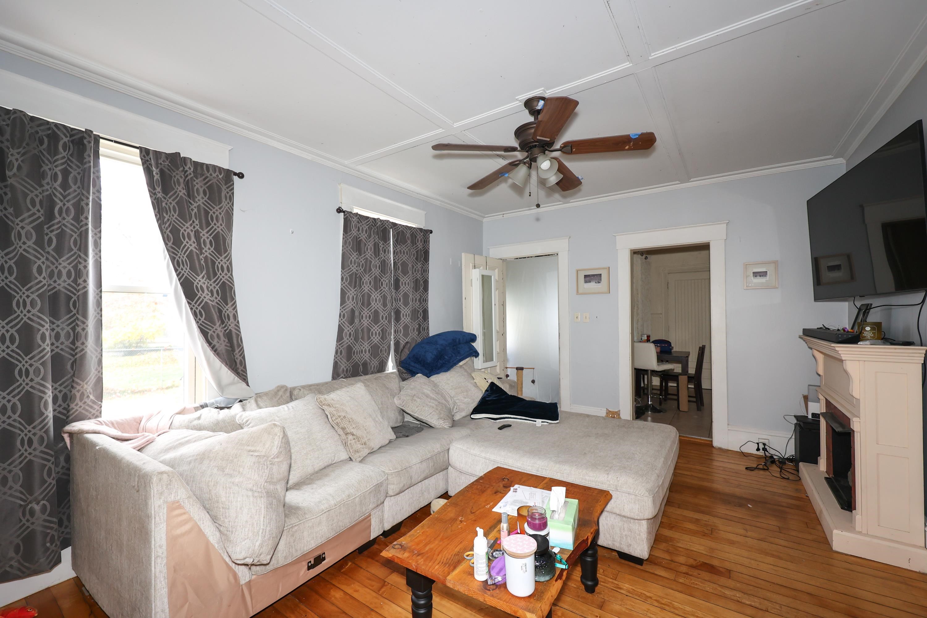19 Heaton Street Rochester, NH 03867 - Photo 13 of 33