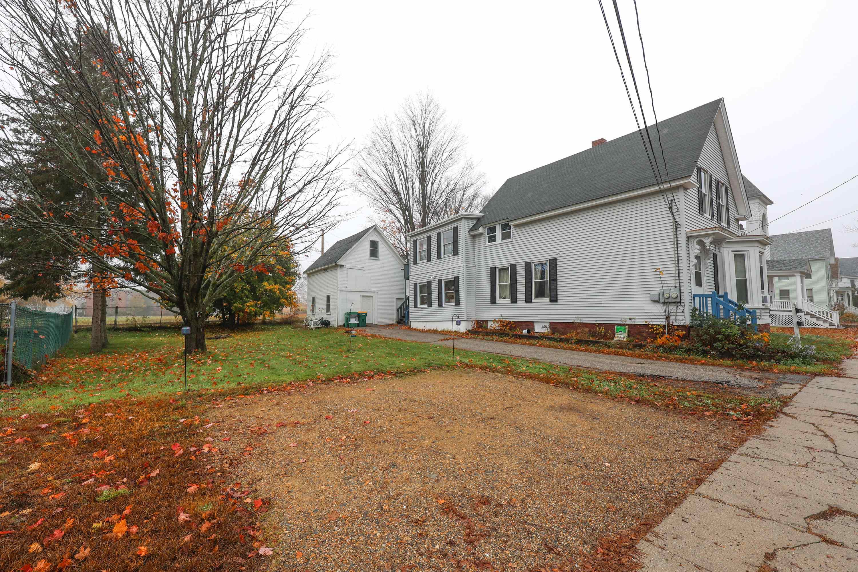 19 Heaton Street Rochester, NH 03867 - Photo 4 of 33