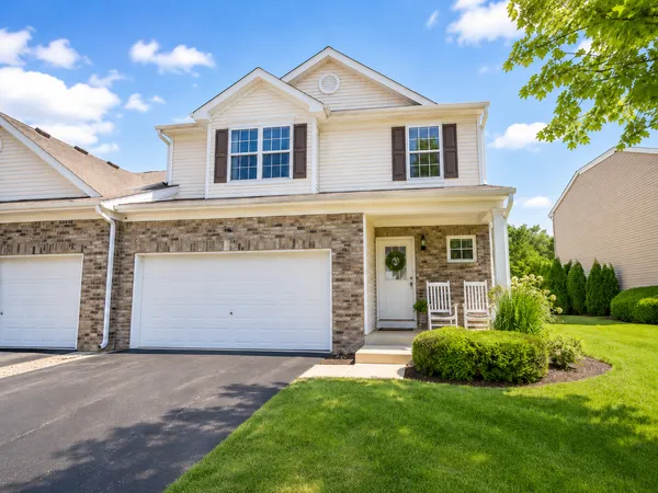 $370,000 | 2765 Crooker Drive, Yorkville, IL 60560