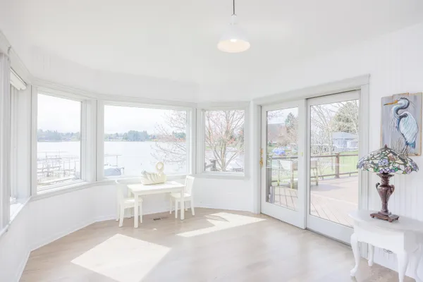 $890,000 | 3757 Lake Lapeer Drive, Metamora, MI 48455