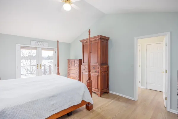 $890,000 | 3757 Lake Lapeer Drive, Metamora, MI 48455