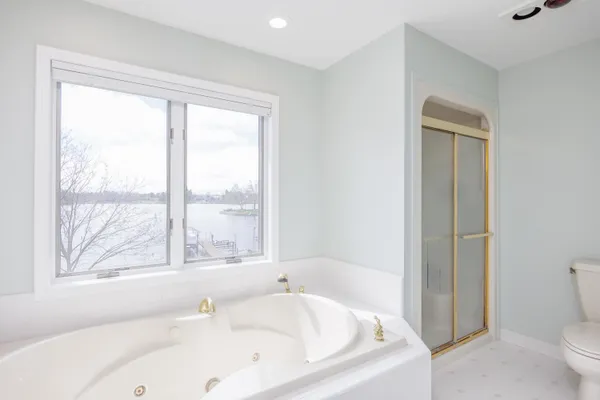 $890,000 | 3757 Lake Lapeer Drive, Metamora, MI 48455