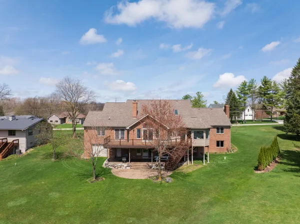$890,000 | 3757 Lake Lapeer Drive, Metamora, MI 48455