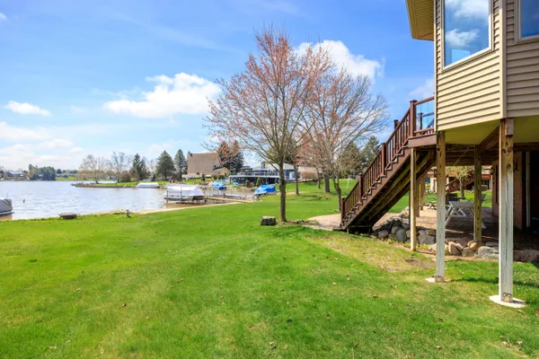 $890,000 | 3757 Lake Lapeer Drive, Metamora, MI 48455