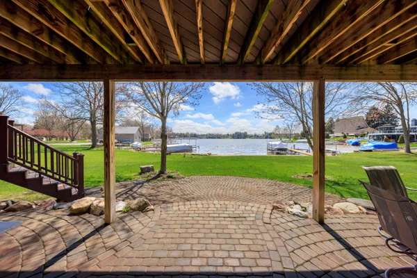 $890,000 | 3757 Lake Lapeer Drive, Metamora, MI 48455