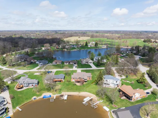$890,000 | 3757 Lake Lapeer Drive, Metamora, MI 48455