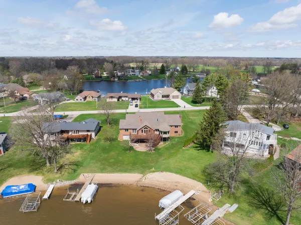 $890,000 | 3757 Lake Lapeer Drive, Metamora, MI 48455