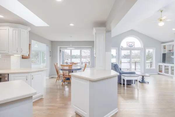 $890,000 | 3757 Lake Lapeer Drive, Metamora, MI 48455