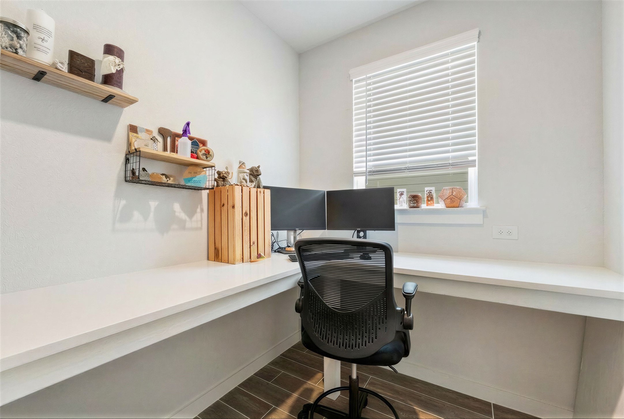 171 Acadia Drive Kyle, TX 78640 - Photo 11 of 26 Flex / office area featuring wood finished flooring and baseboards