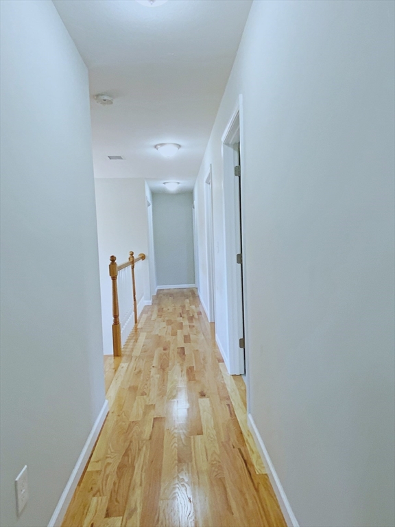 25 Damato Way Agawam, MA 01001 - Photo 19 of 38