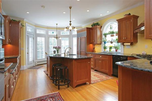 9 Somerset Road Newton, MA 02465 - Photo 5 of 14