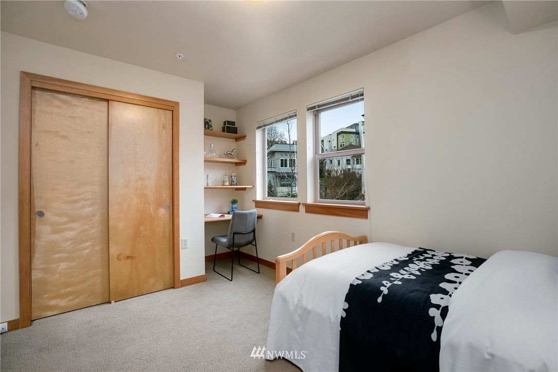 827 Hiawatha Place South, Unit 308 Seattle, WA 98144 - Photo 14 of 25