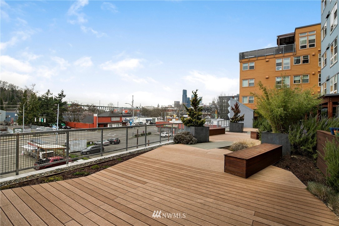 827 Hiawatha Place South, Unit 308 Seattle, WA 98144 - Photo 19 of 25