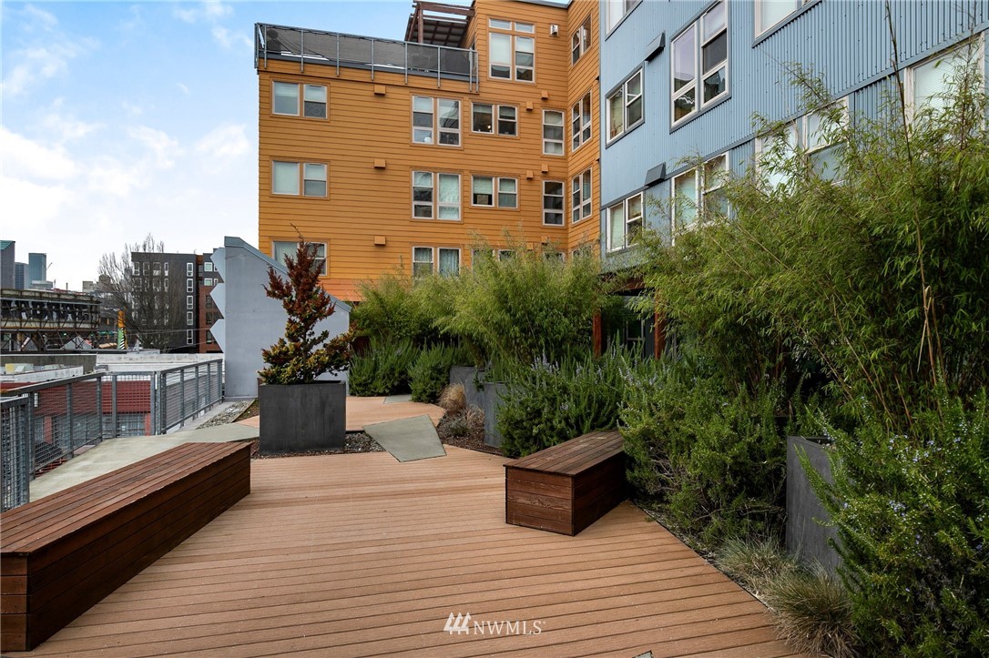 827 Hiawatha Place South, Unit 308 Seattle, WA 98144 - Photo 20 of 25