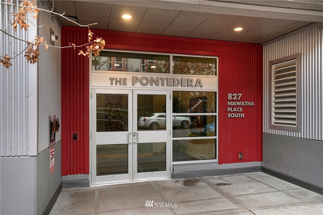 827 Hiawatha Place South, Unit 308 Seattle, WA 98144 - Photo 23 of 25