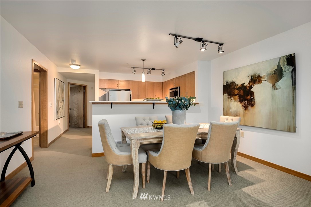 827 Hiawatha Place South, Unit 308 Seattle, WA 98144 - Photo 6 of 25