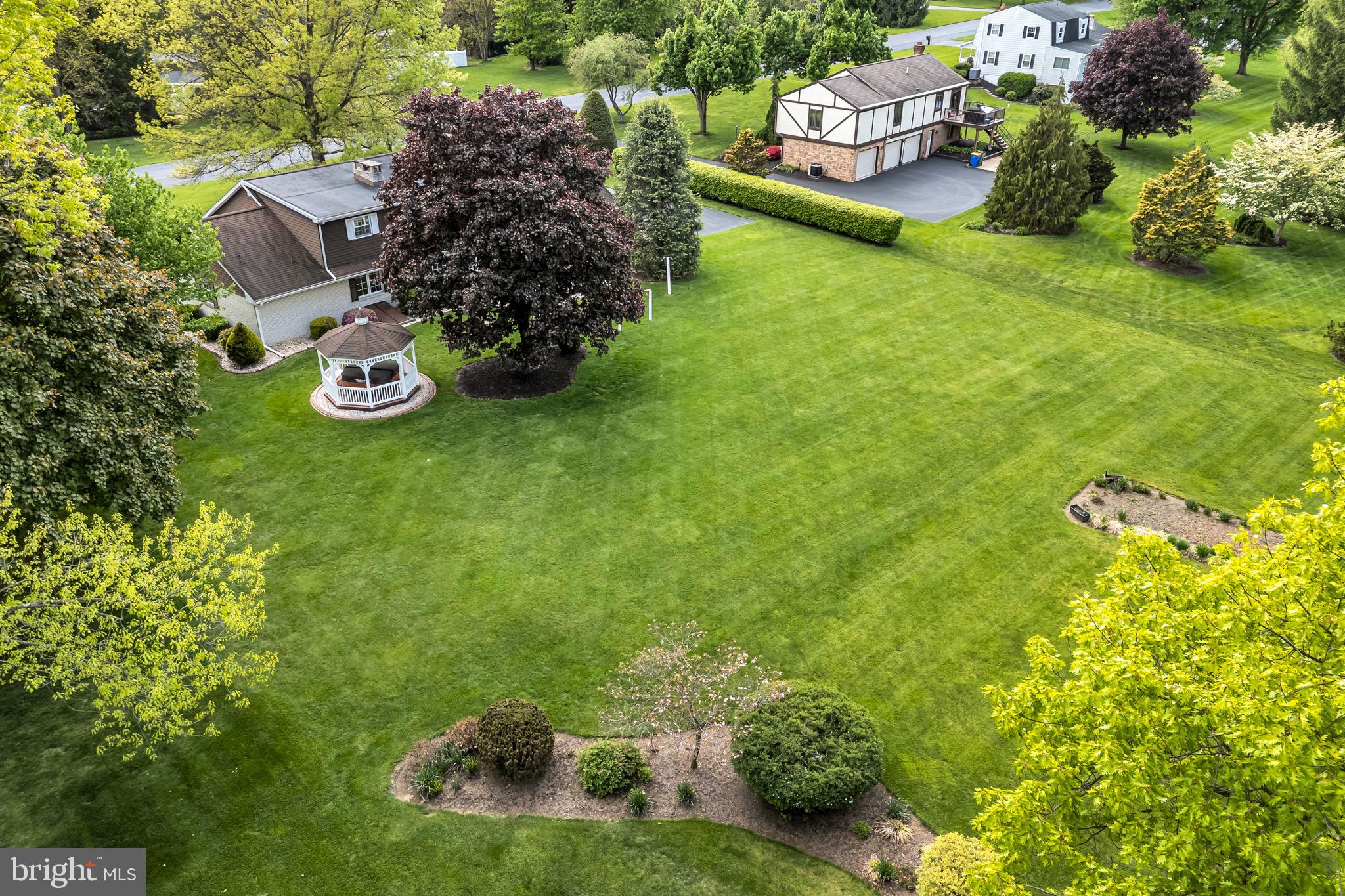 4 Banbury Road Hummelstown, PA 17036 - Photo 16 of 54