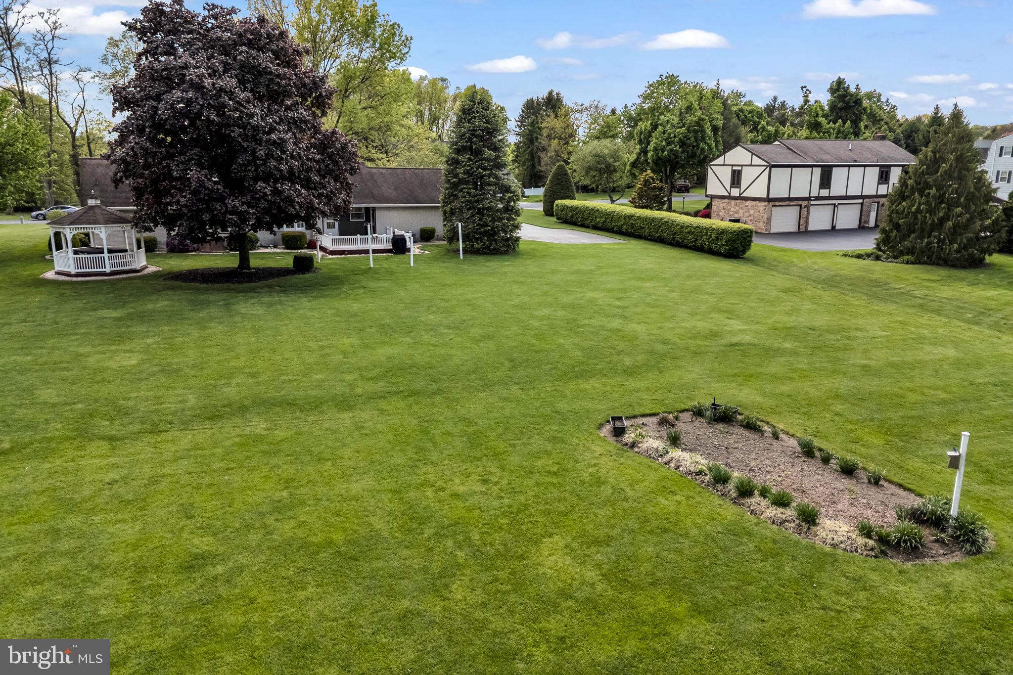 4 Banbury Road Hummelstown, PA 17036 - Photo 17 of 54