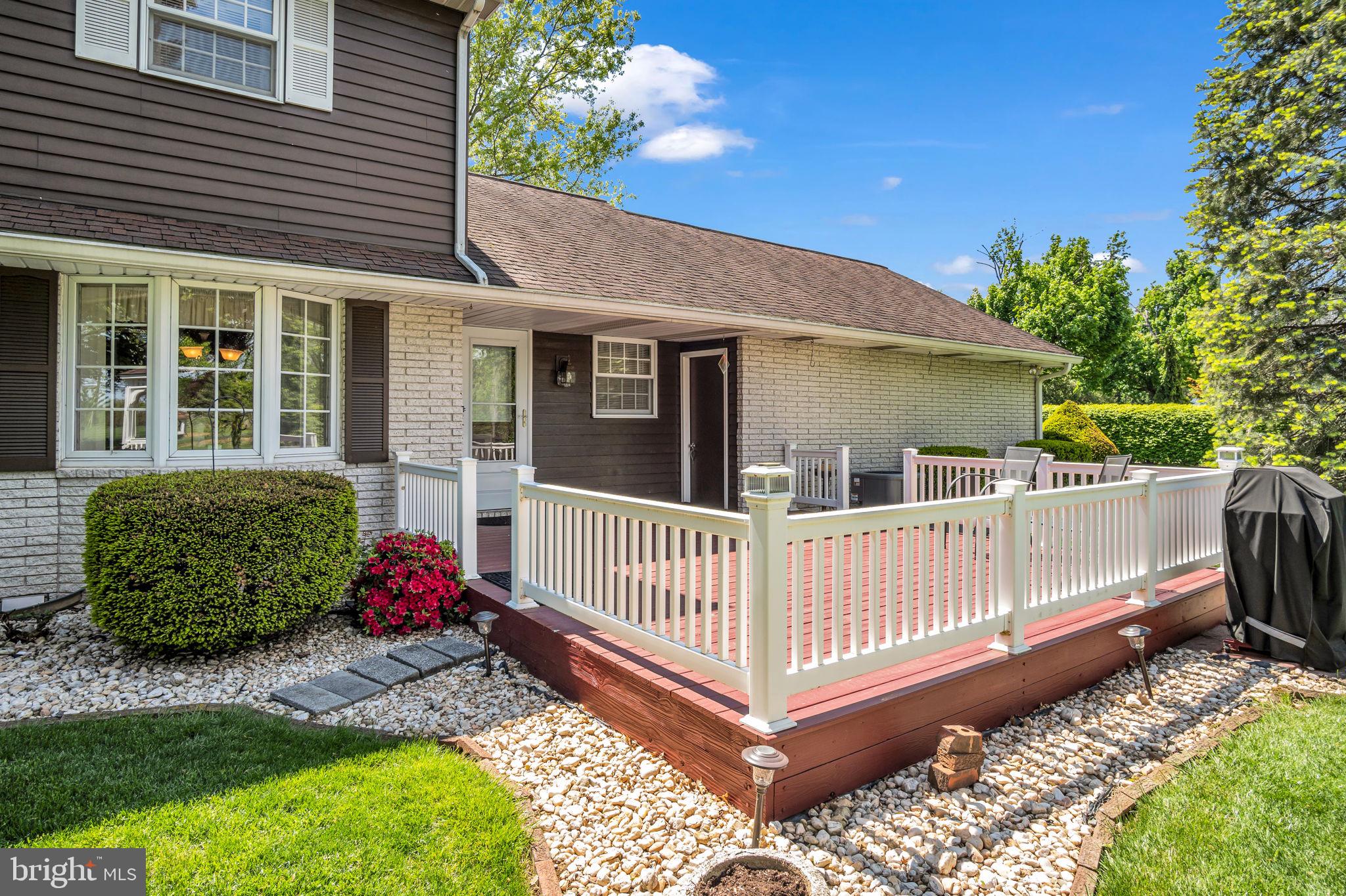 4 Banbury Road Hummelstown, PA 17036 - Photo 22 of 54