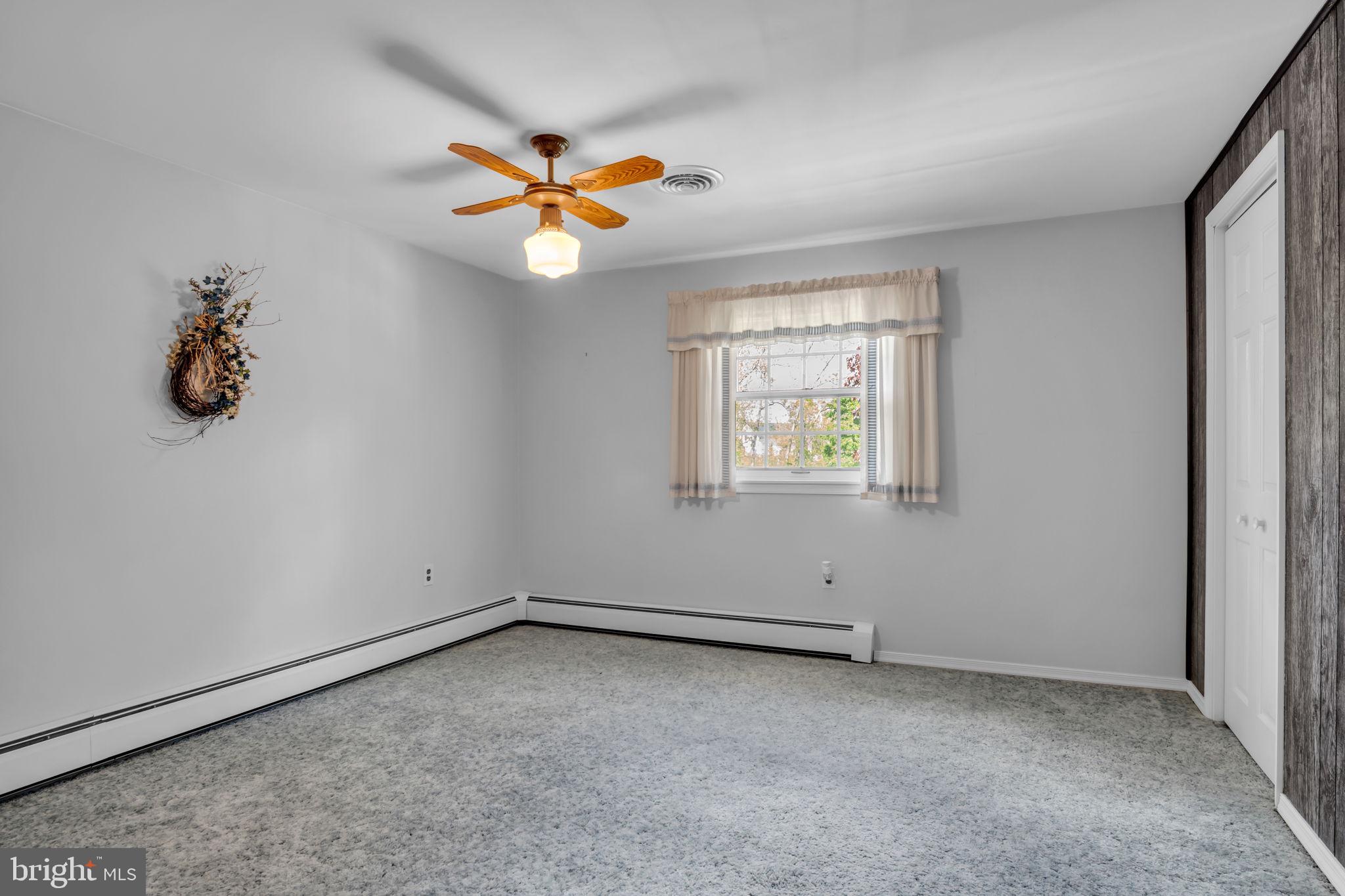 4 Banbury Road Hummelstown, PA 17036 - Photo 46 of 54