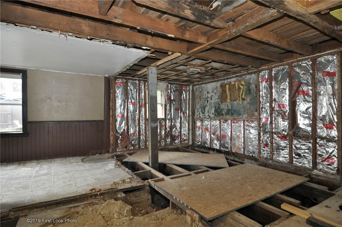 927 Great Road North Smithfield, RI 02896 - Photo 17 of 30