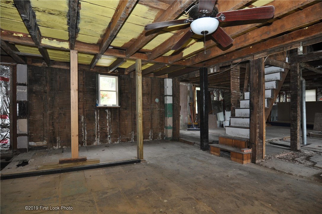 927 Great Road North Smithfield, RI 02896 - Photo 18 of 30