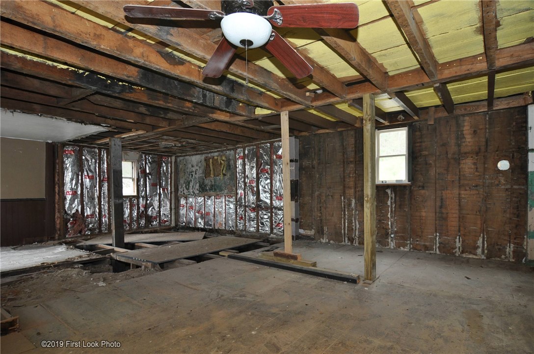 927 Great Road North Smithfield, RI 02896 - Photo 19 of 30