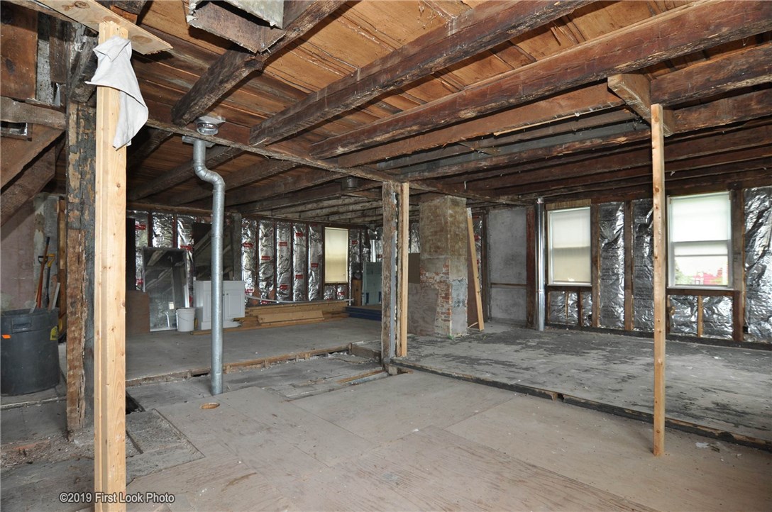 927 Great Road North Smithfield, RI 02896 - Photo 20 of 30