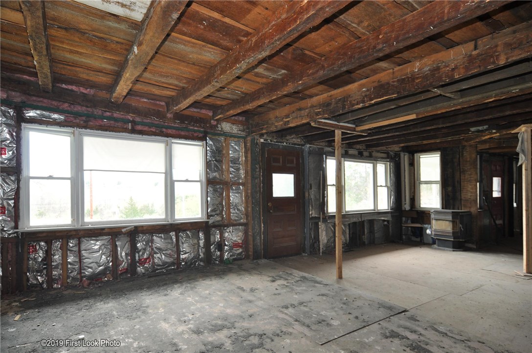 927 Great Road North Smithfield, RI 02896 - Photo 22 of 30