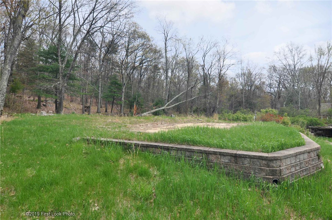 927 Great Road North Smithfield, RI 02896 - Photo 29 of 30