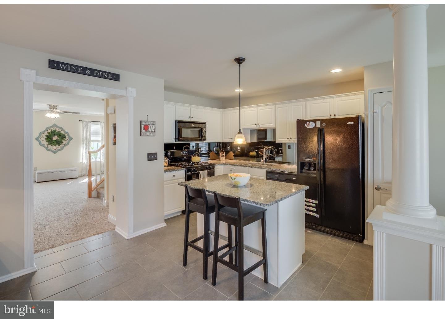 1012 Moore Road Thorofare, NJ 08086 - Photo 2 of 22