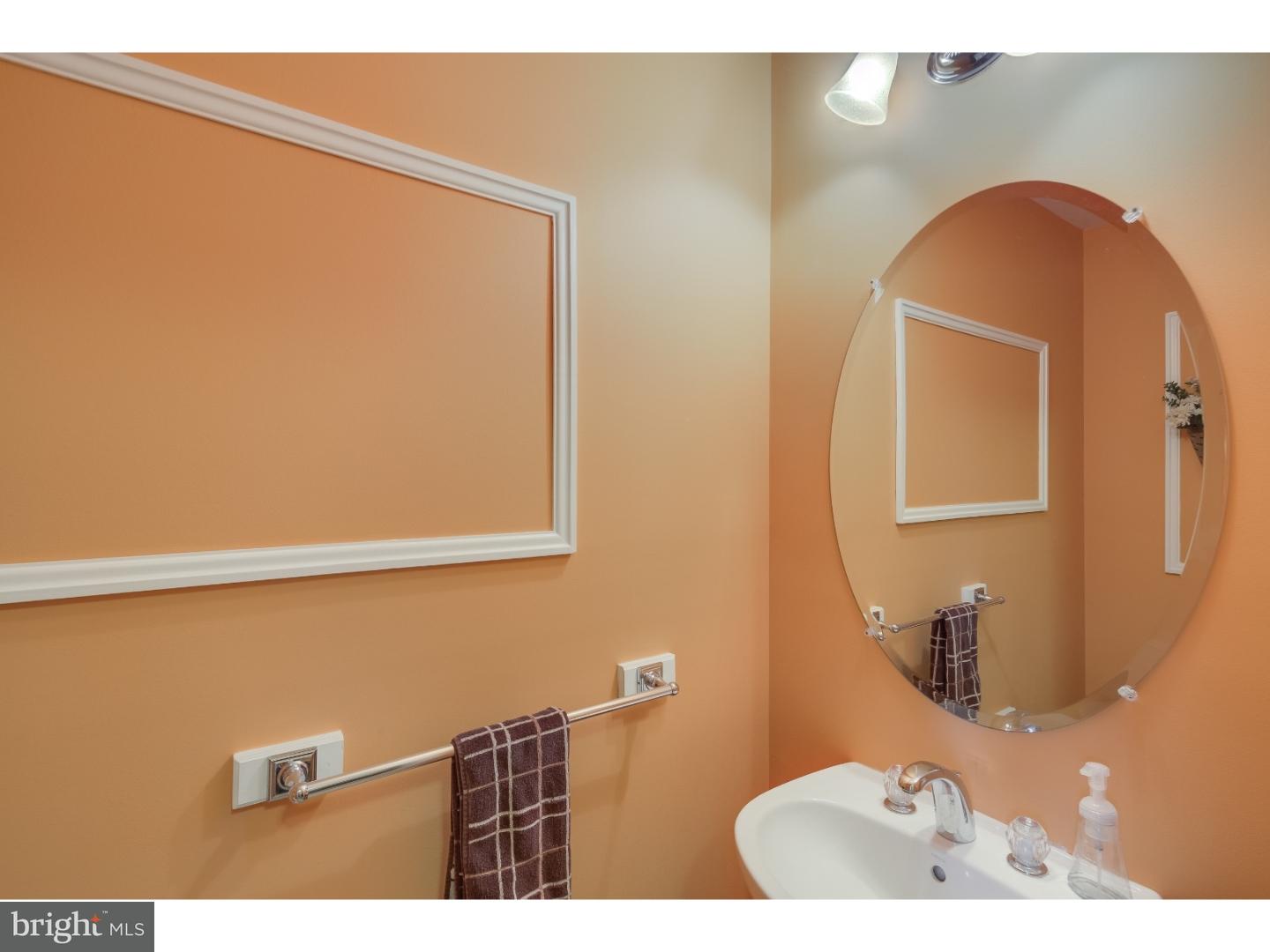 1012 Moore Road Thorofare, NJ 08086 - Photo 11 of 22