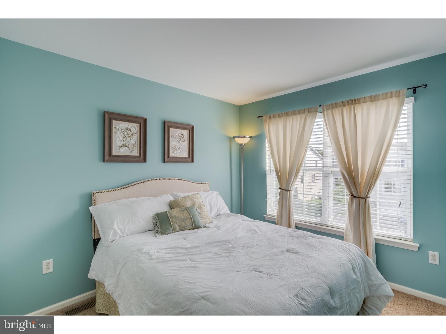 1012 Moore Road Thorofare, NJ 08086 - Photo 15 of 22