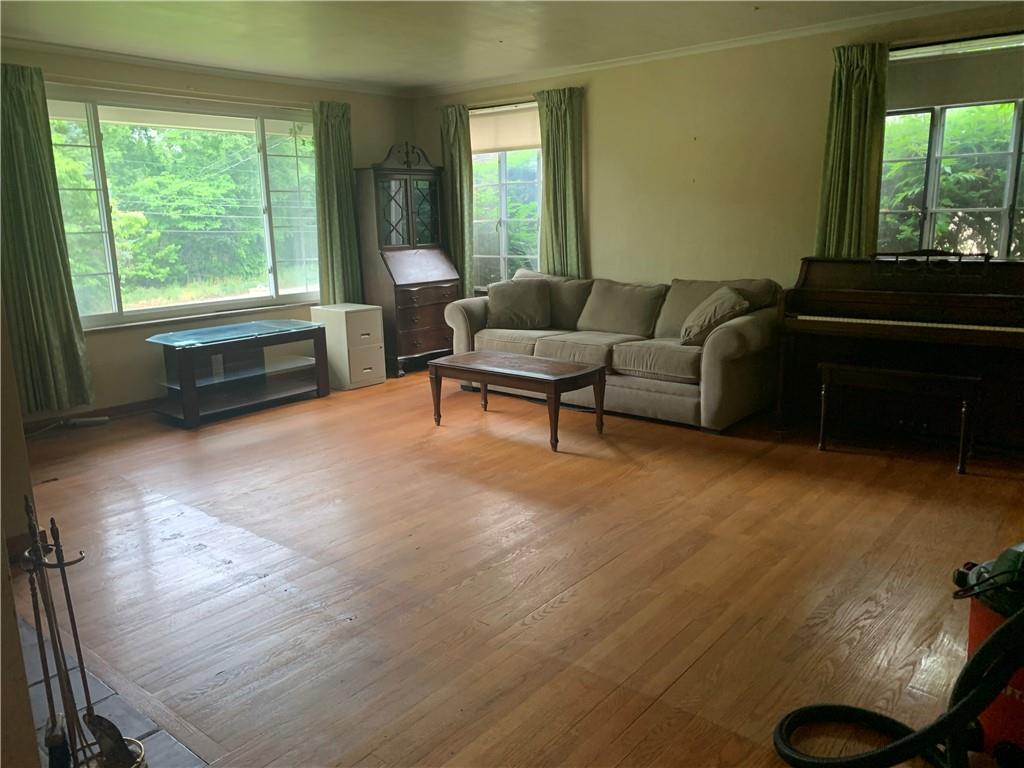 1235 Country Club Road Monongahela, PA 15063 - Photo 8 of 18 Gallery Image 8