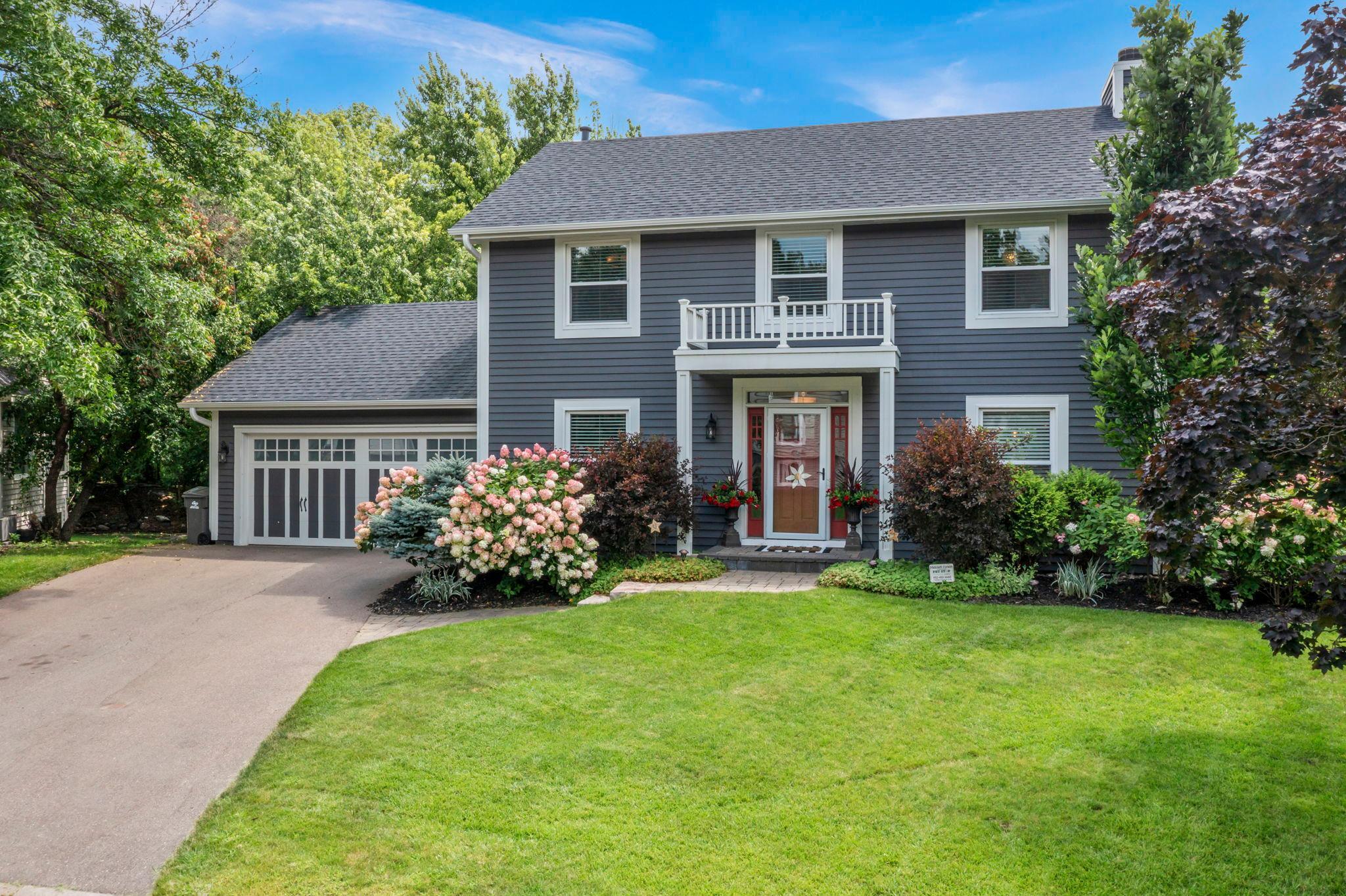 85 Castle Ridge Court Chanhassen, MN 55317 - Photo 4 of 74