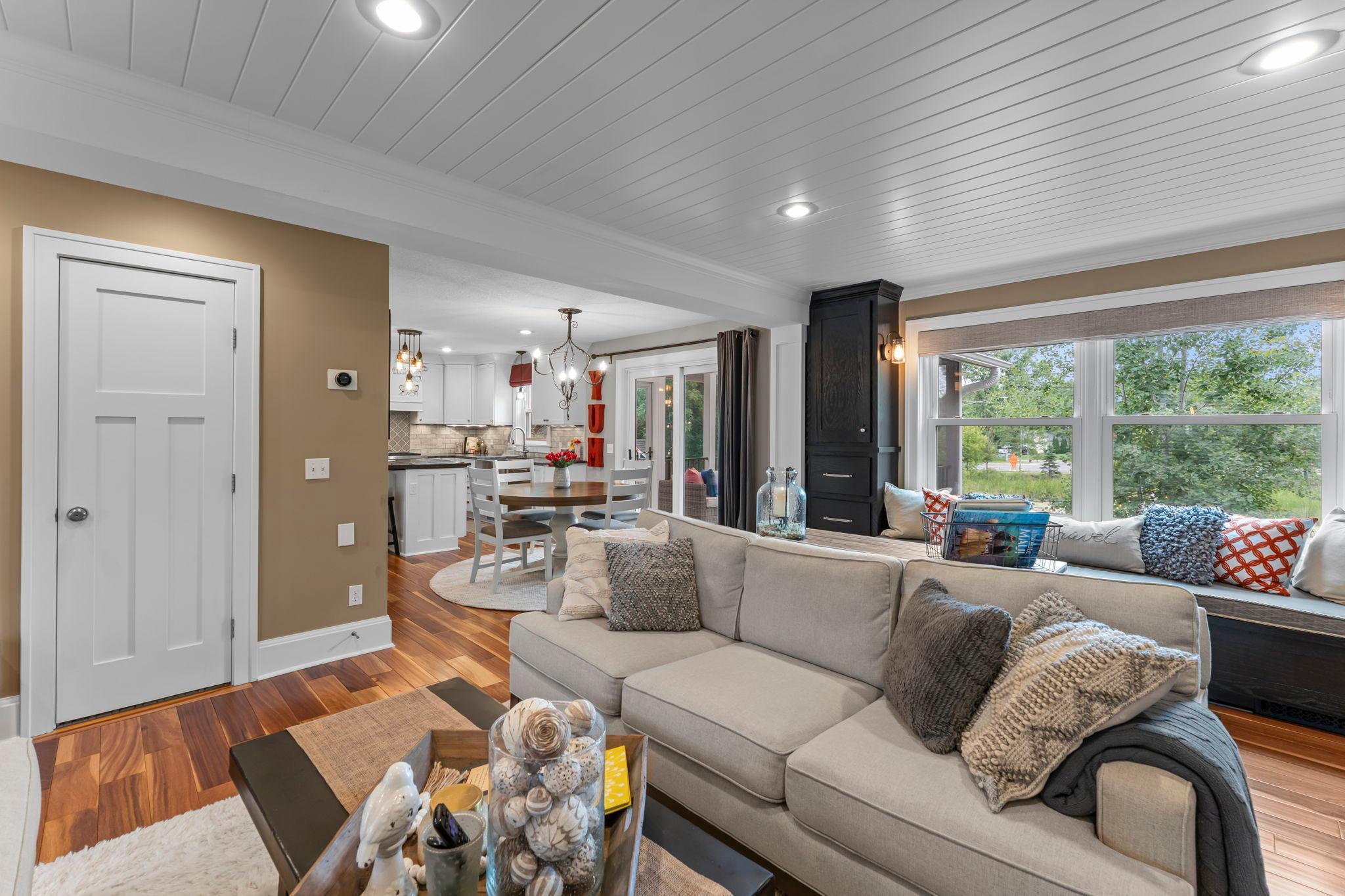 85 Castle Ridge Court Chanhassen, MN 55317 - Photo 10 of 74