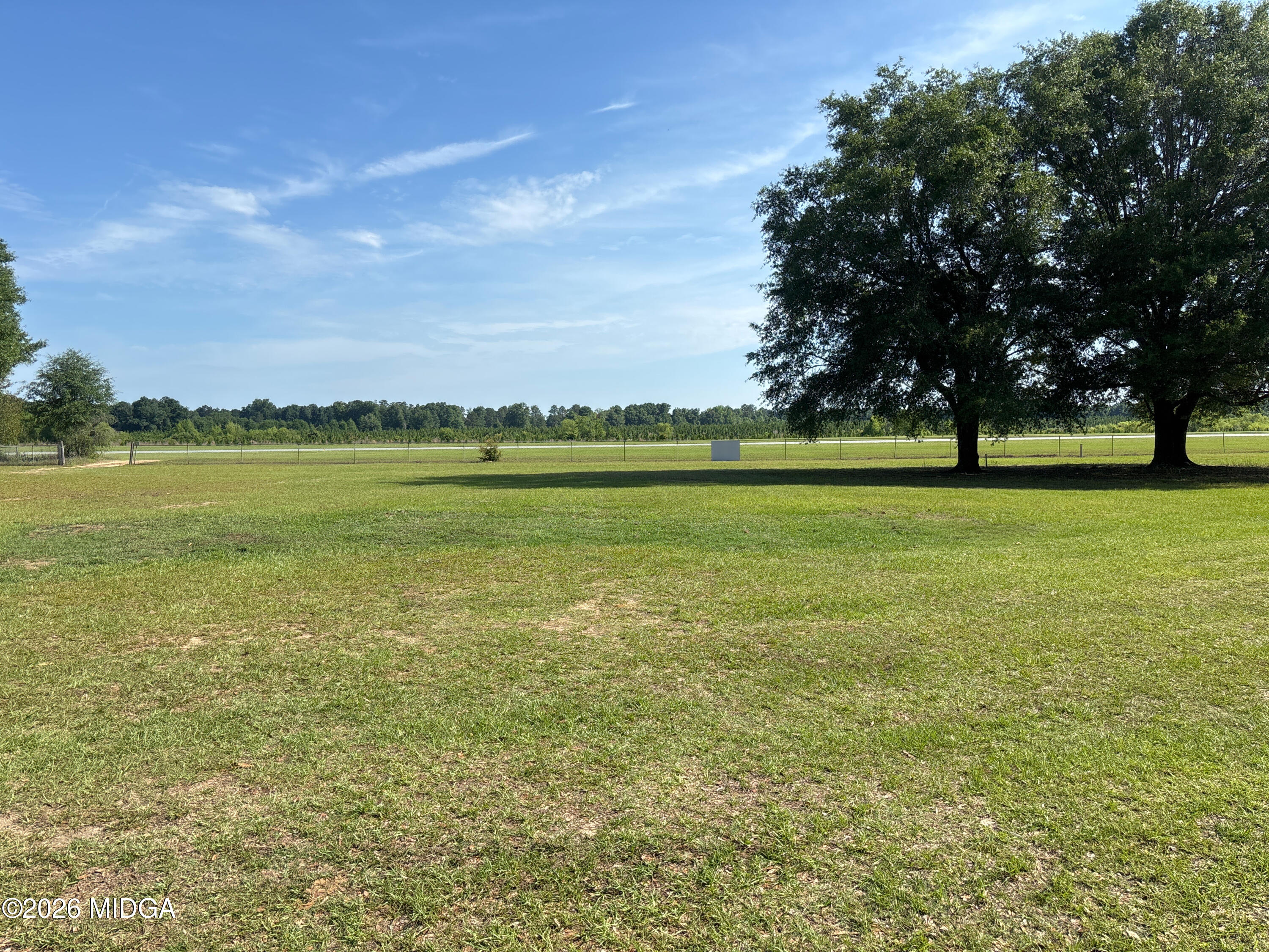 0 Lot Road Hawkinsville, GA 31036 - Photo 3 of 6 a view of an ocean and beach