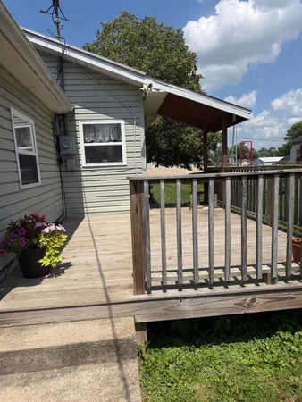 $163,500 | 605 Ferry Street, Vevay, IN 47043