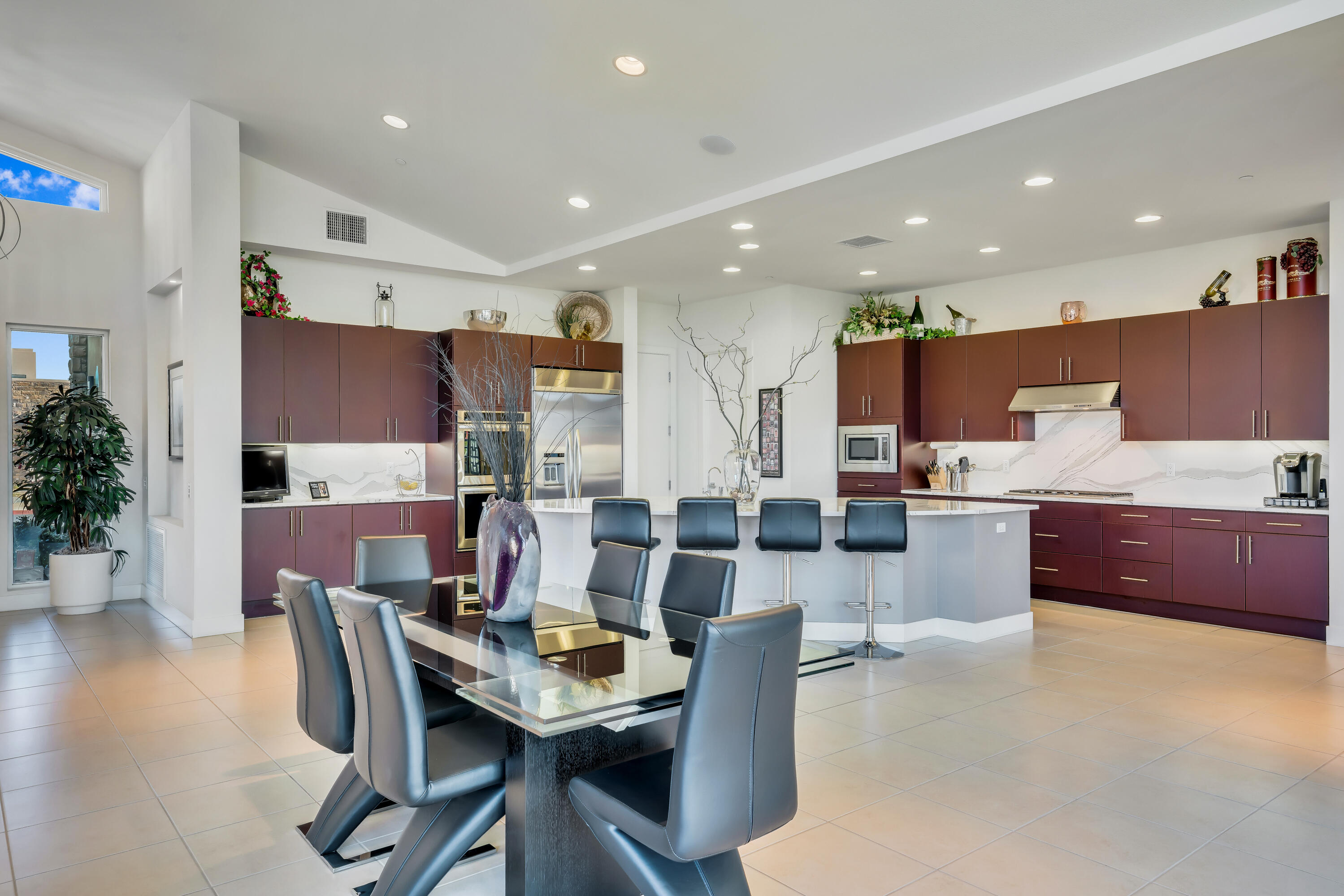 13 Via Montagna Rancho Mirage, CA 92270 - Photo 19 of 35 Kitchen