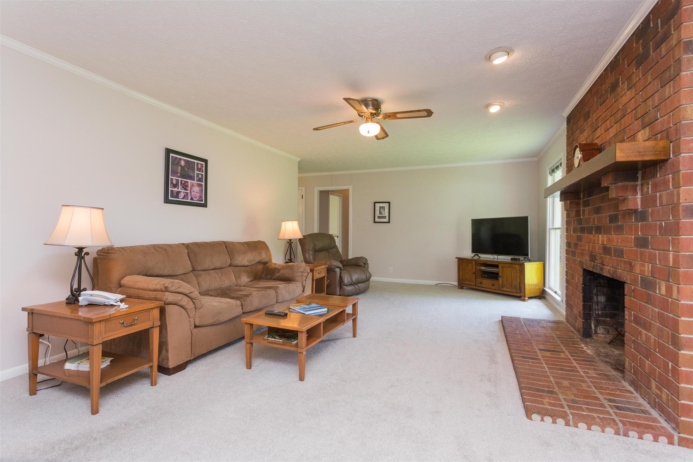 1029 Sandy Valley Road Hendersonville, TN 37075 - Photo 15 of 23 New carpet in the main living spaces!