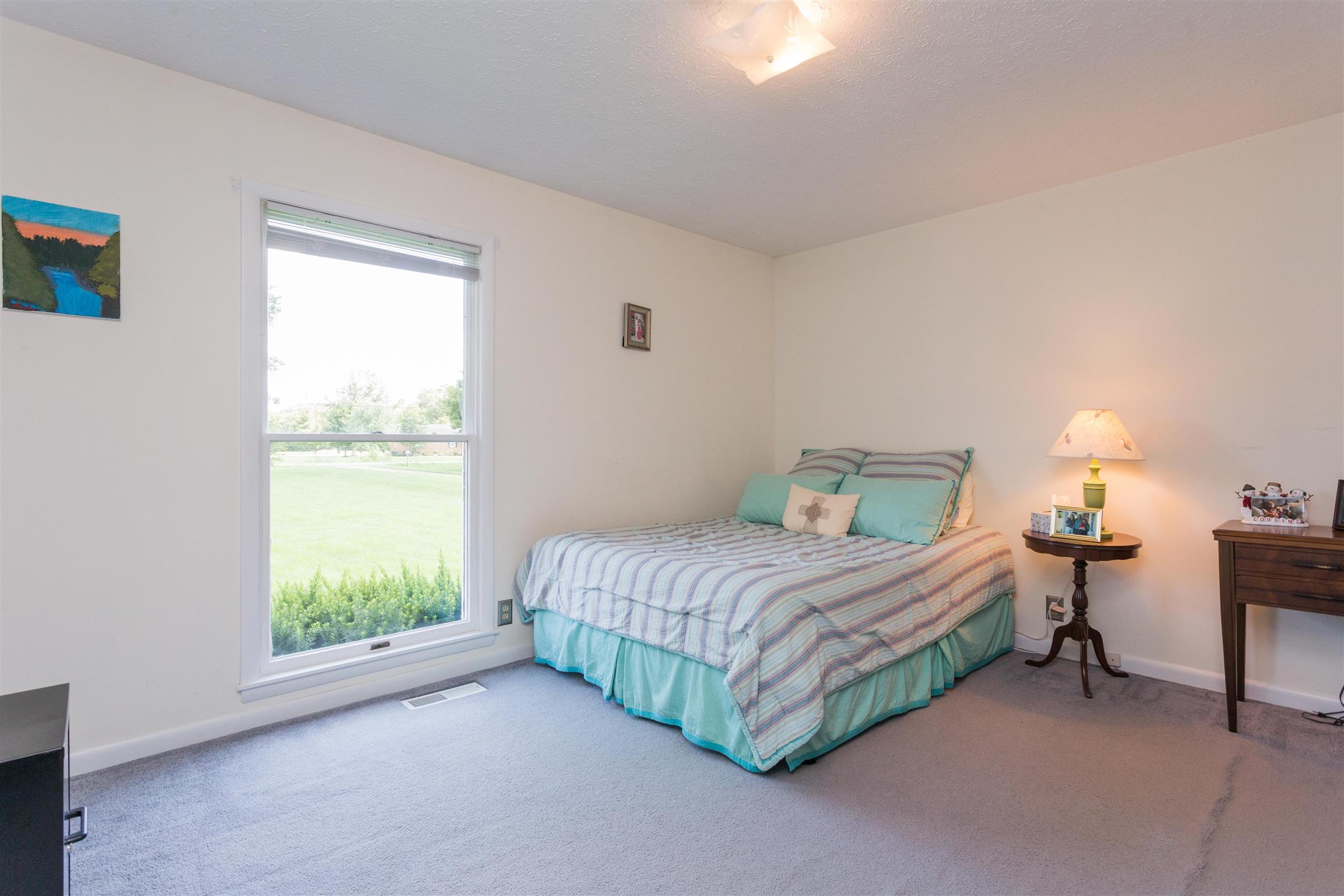 1029 Sandy Valley Road Hendersonville, TN 37075 - Photo 21 of 23 Seller is offering carpet credit for bedrooms.