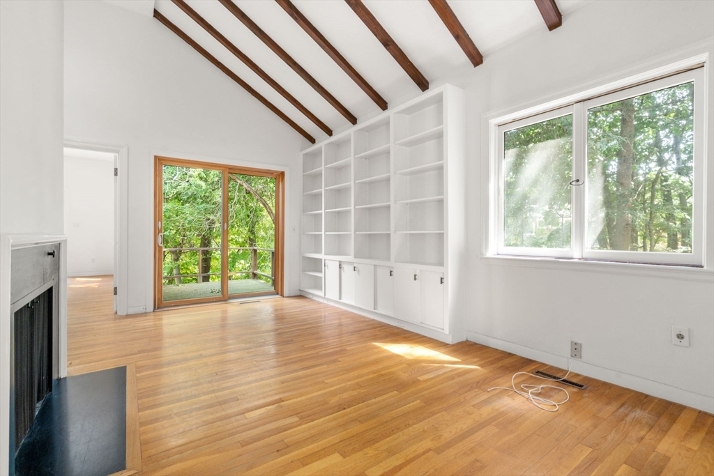 136 Dudley Road Newton, MA 02459 - Photo 14 of 23