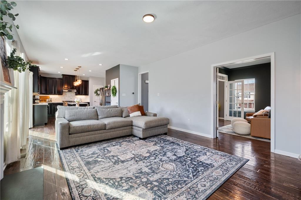 225 Foxwood Road Coraopolis, PA 15108 - Photo 15 of 46 Gallery Image 15
