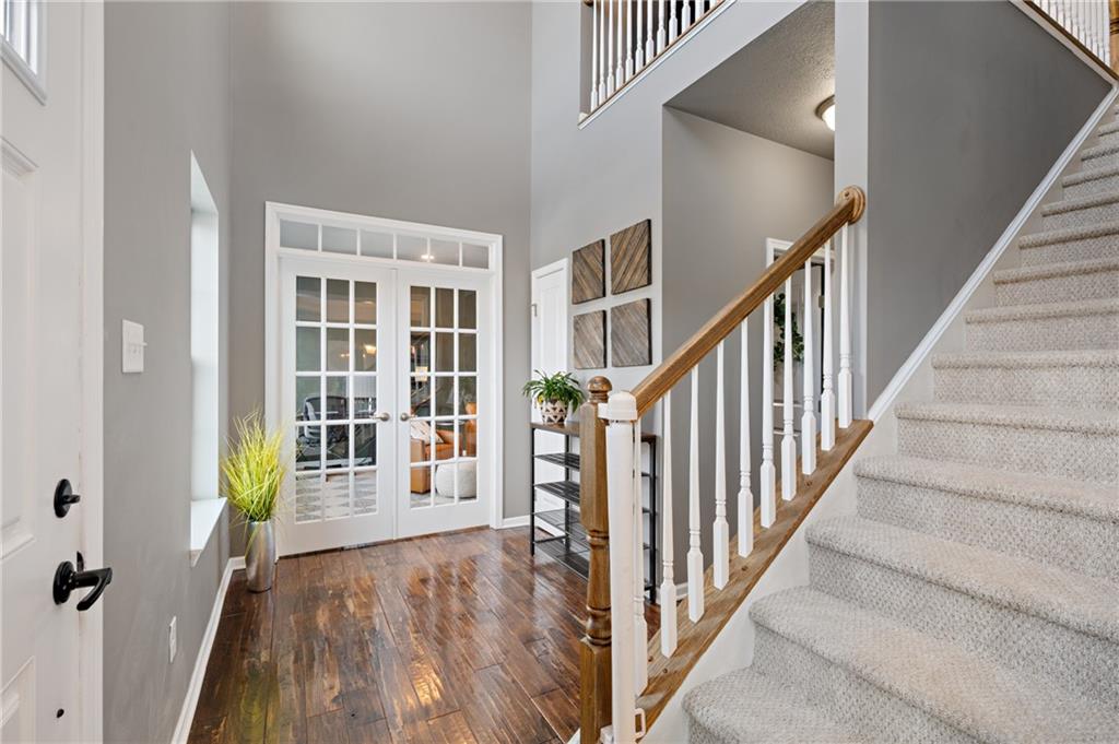 225 Foxwood Road Coraopolis, PA 15108 - Photo 18 of 46 Gallery Image 18