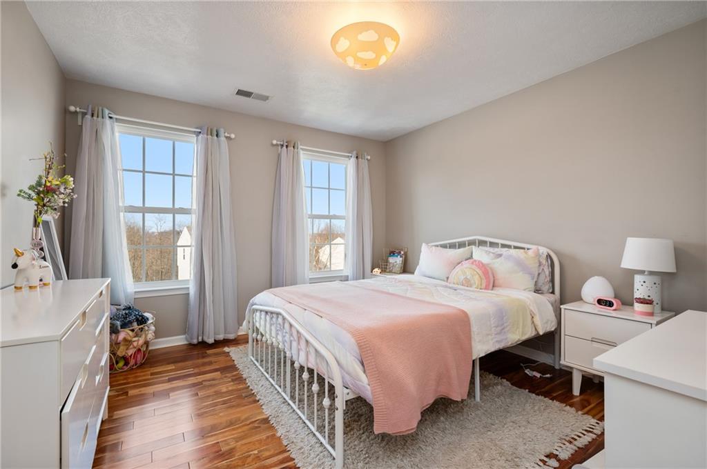 225 Foxwood Road Coraopolis, PA 15108 - Photo 27 of 46 Gallery Image 27