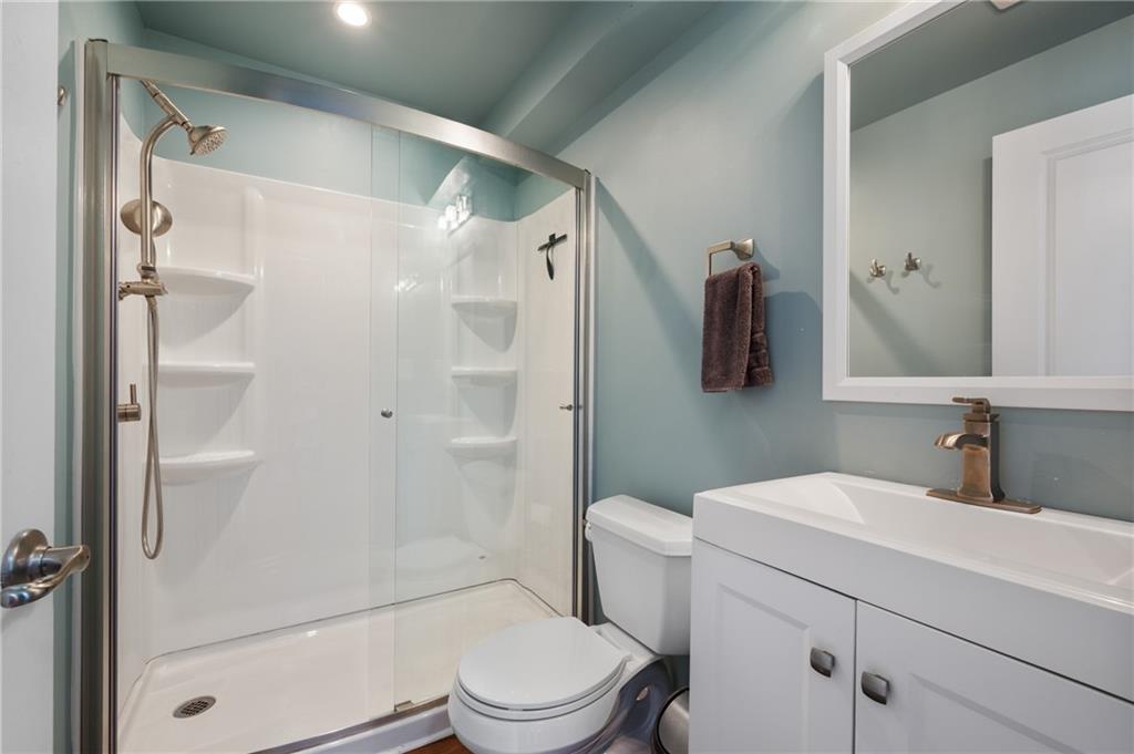 225 Foxwood Road Coraopolis, PA 15108 - Photo 35 of 46 Gallery Image 35
