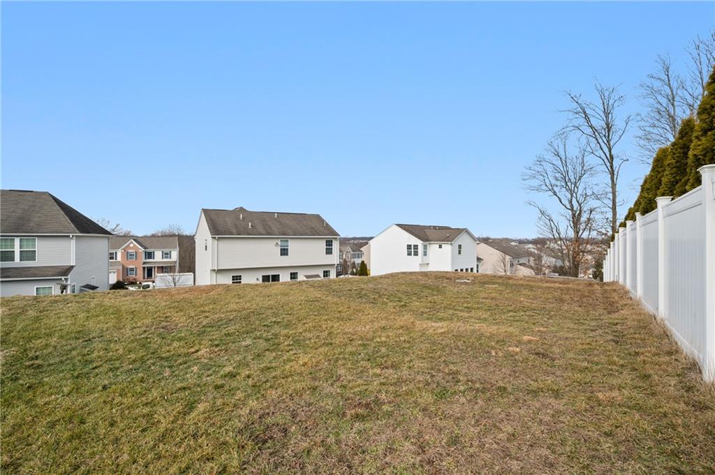 225 Foxwood Road Coraopolis, PA 15108 - Photo 38 of 46 Gallery Image 38